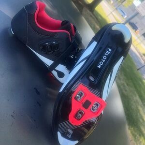 Peloton Men’s Size 12 Black Leather Biking Shoes